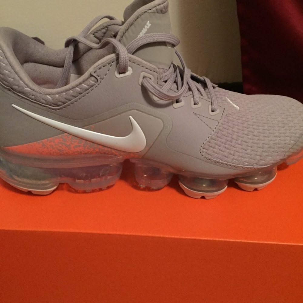 Running shoes